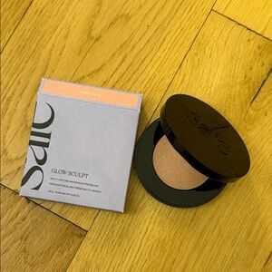 NEW Saie Glow Sculpt in Pinkglow
